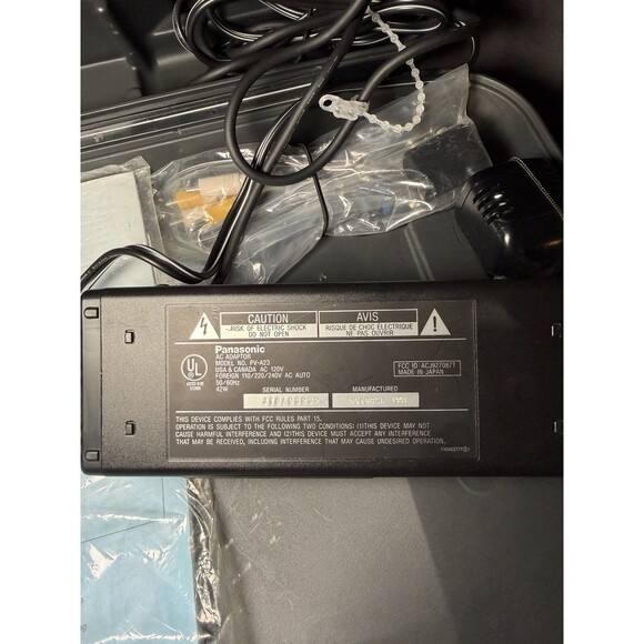 Vintage Panasonic Omnimovie VHS Camcorder with Manual AFx8 PV-704 Tested - Picture 6 of 7